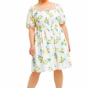 NWT Draper James Smocked Puff Sleeve Cottagecore Dress in Eyelet Magnolia
